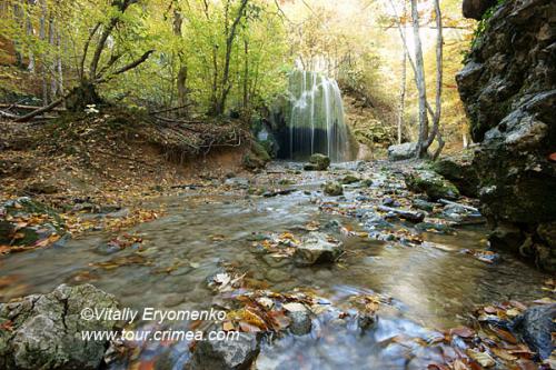 Отдых в Крыму. Водопад Серебряные струны